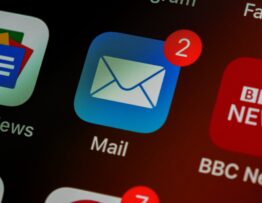 closeup of mail app icon on phone